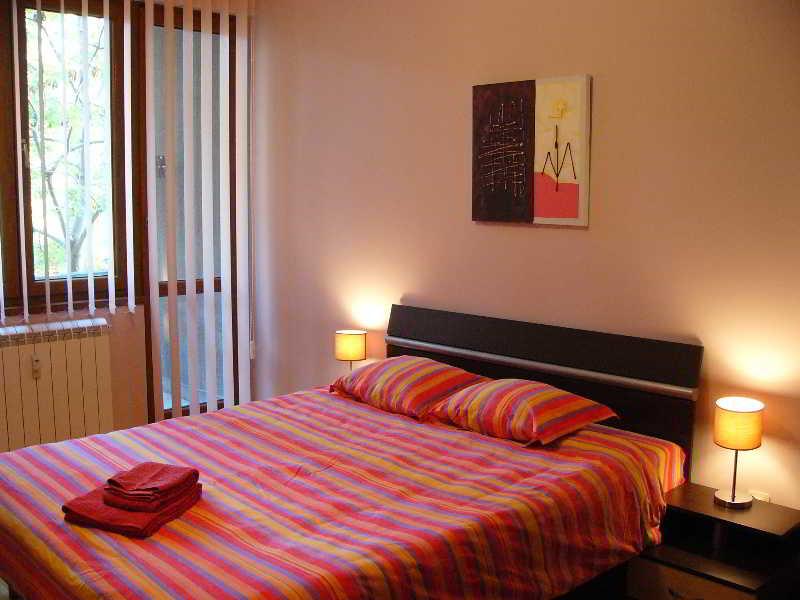 Vip Apartments Sofya Dış mekan fotoğraf